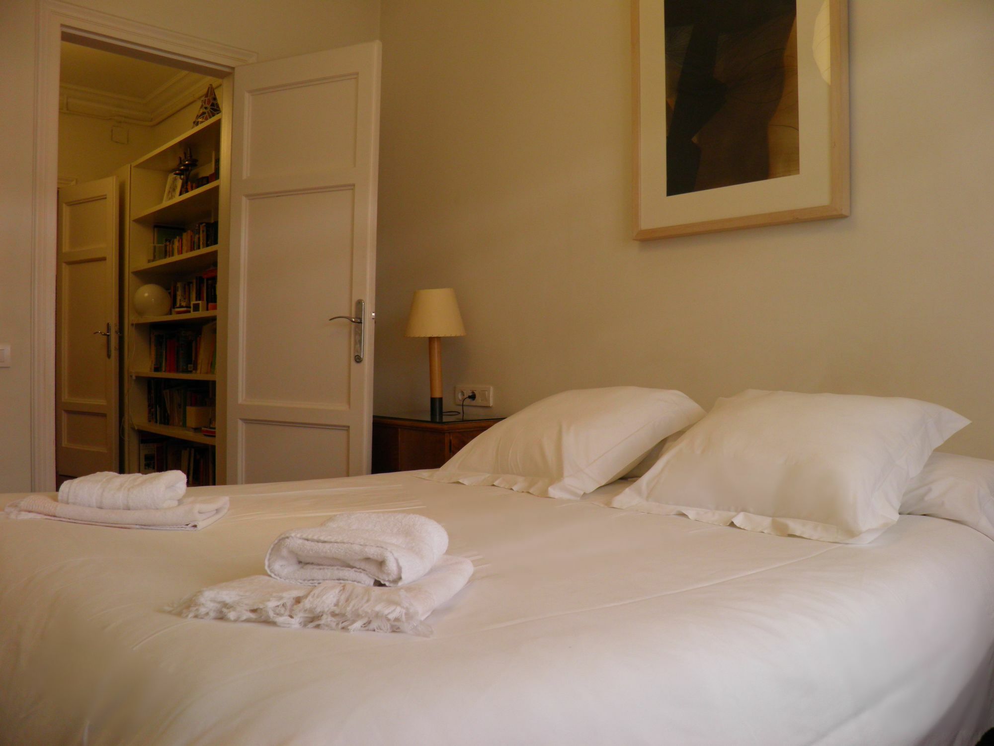 Suitur Courtyard Apartment Barcelona Eksteriør bilde